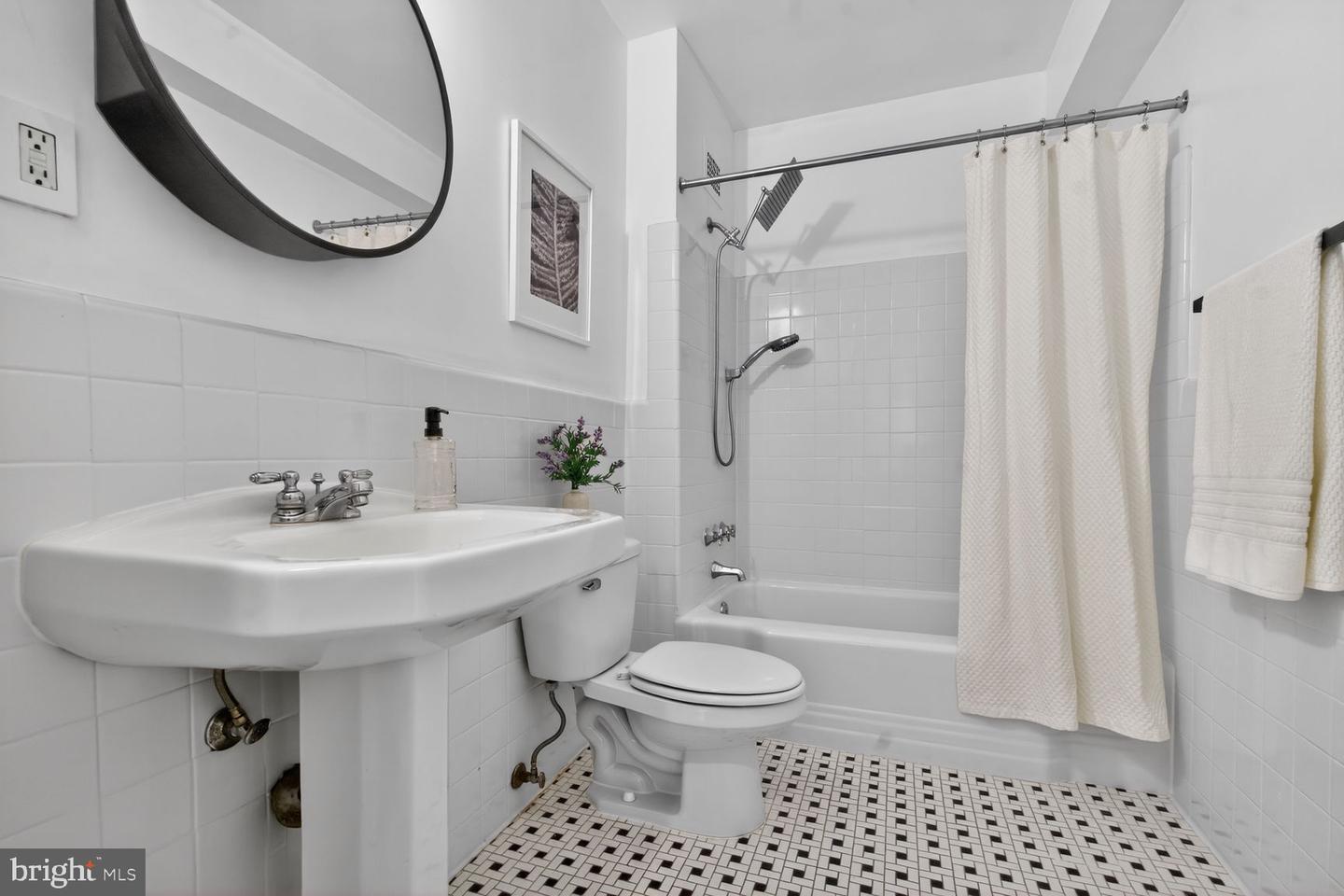 4301 Massachusetts Ave Nw #2006 Property Photo 14