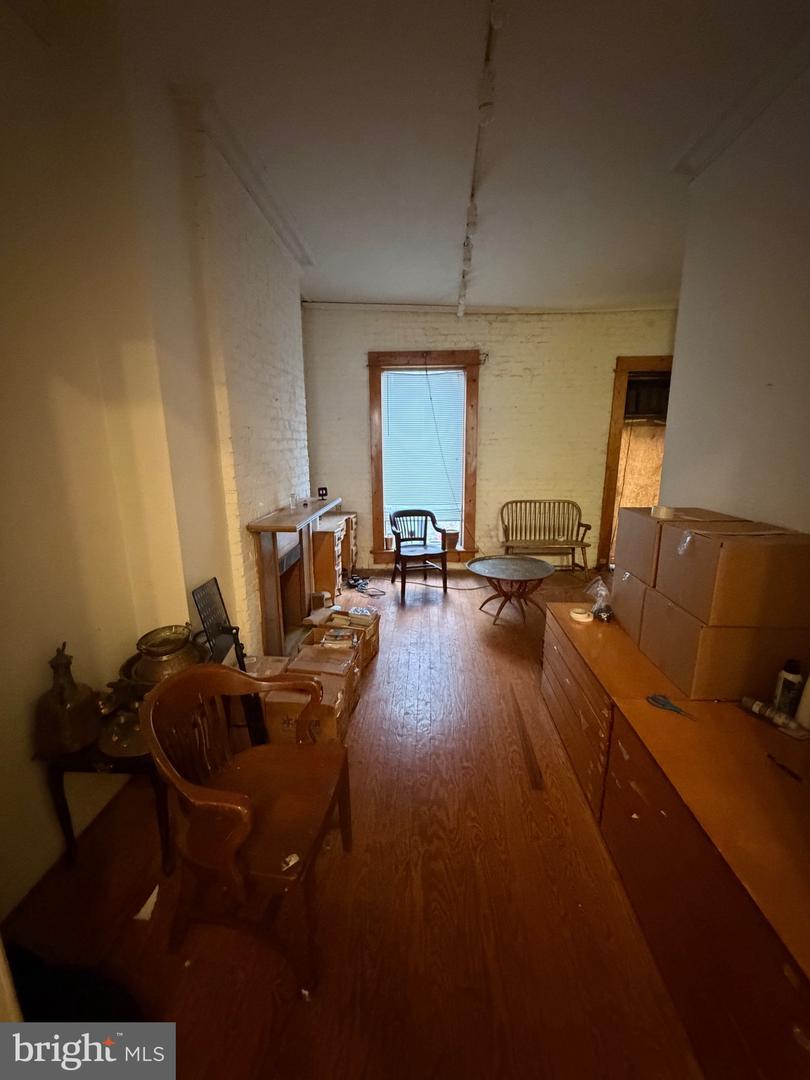 1306 9th St Nw Property Photo 4