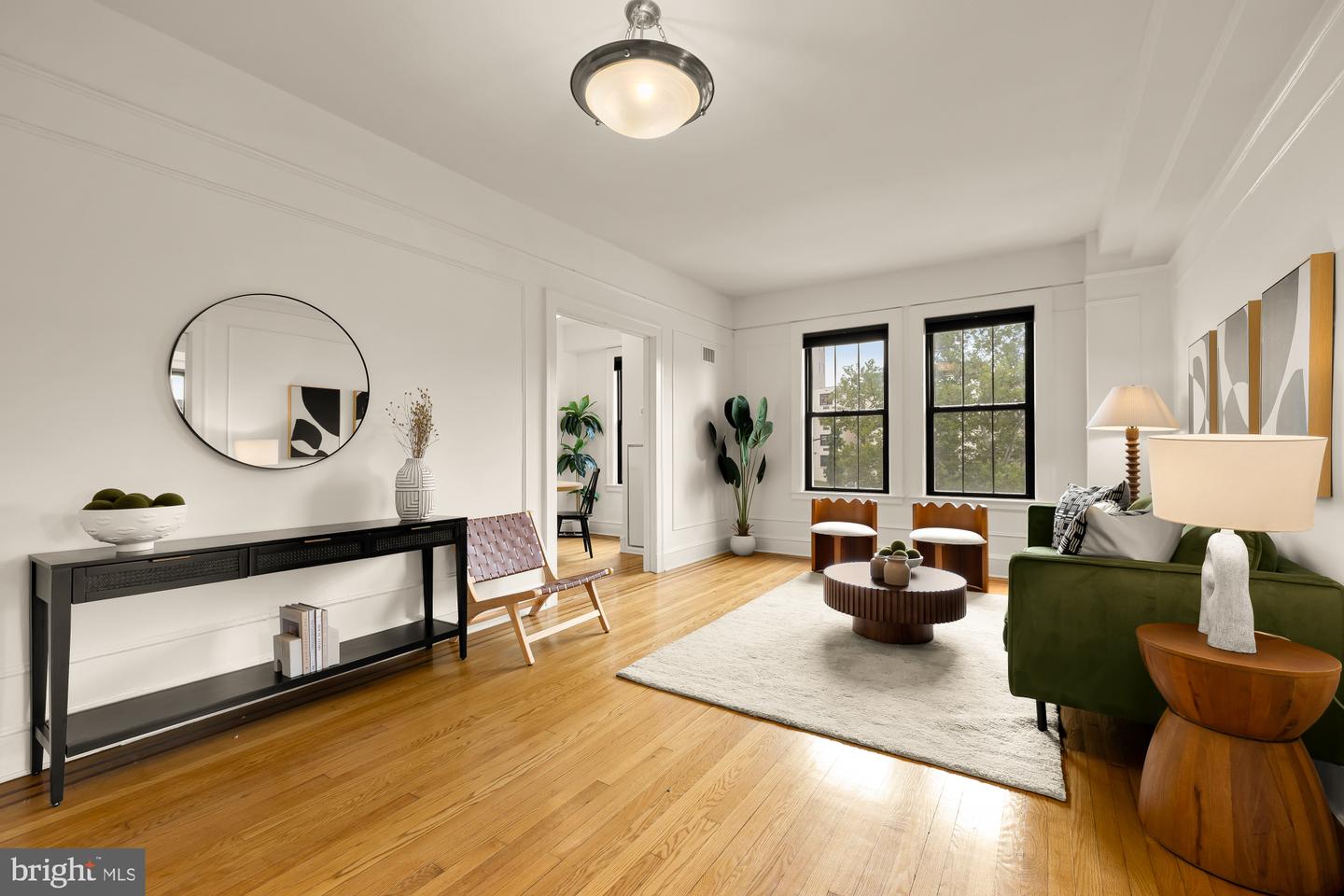 1613 Harvard St Nw #308 Property Photo 5