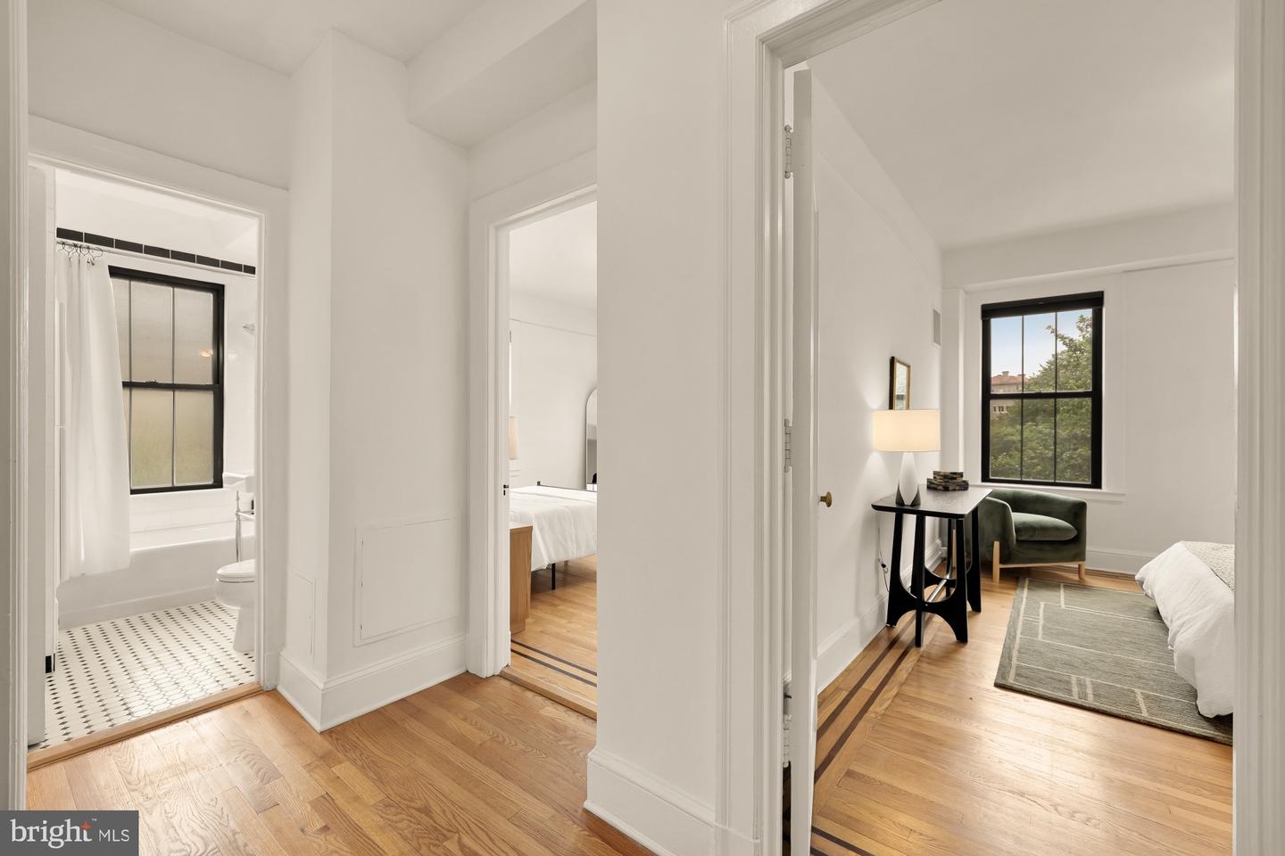 1613 Harvard St Nw #308 Property Photo 11