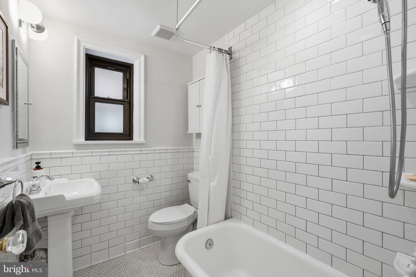 2100 19th St Nw #506 Property Photo 12