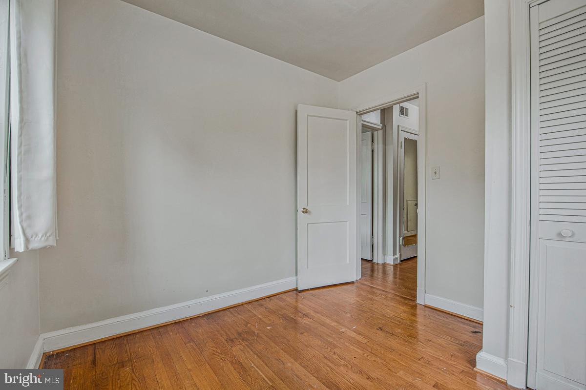 6015 3rd St Ne Property Photo 22