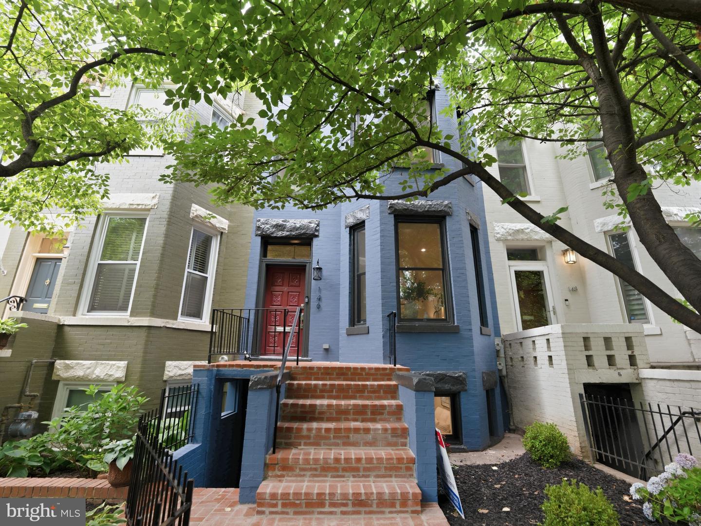 146 TENNESSEE AVE NE Property Photo 1
