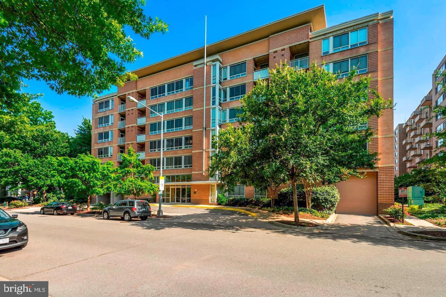 350 G St Sw #n320 Property Photo 1