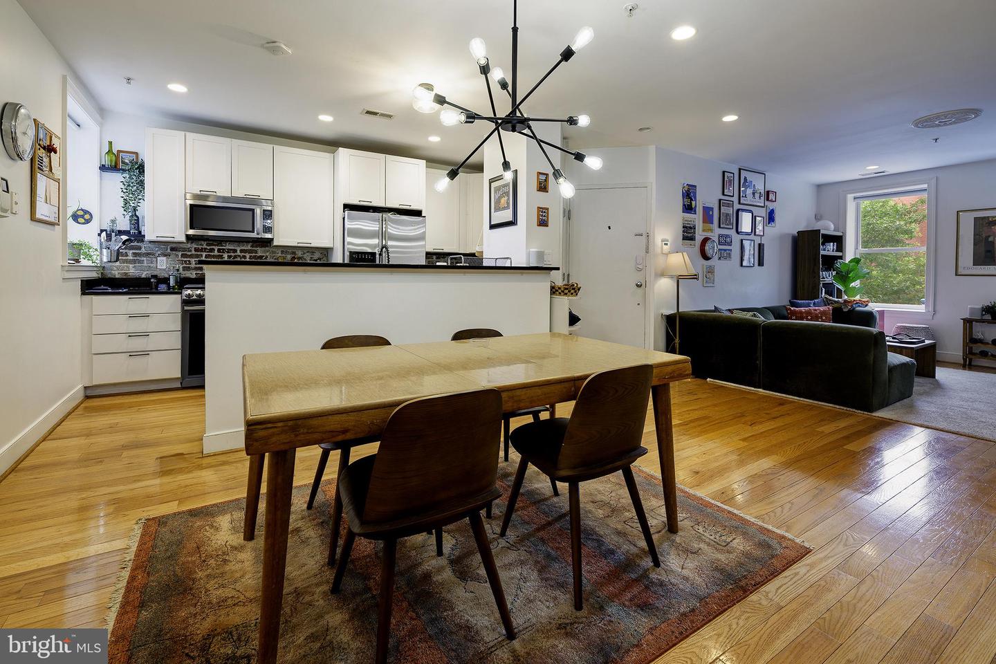 1413 5th St Nw #200 Property Photo 4