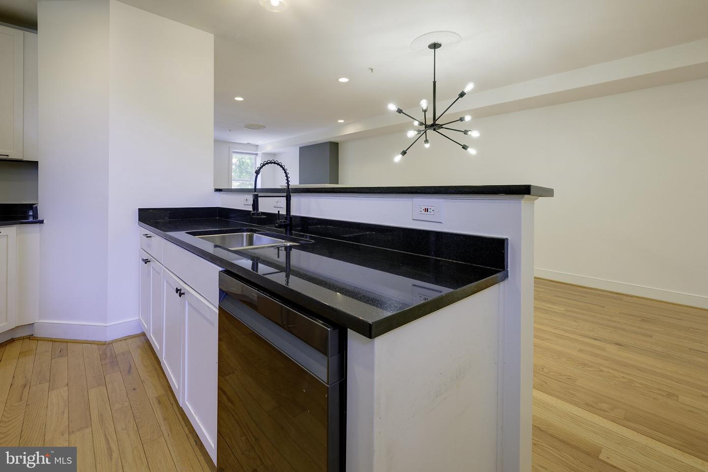 1413 5th St Nw #200 Property Photo 25
