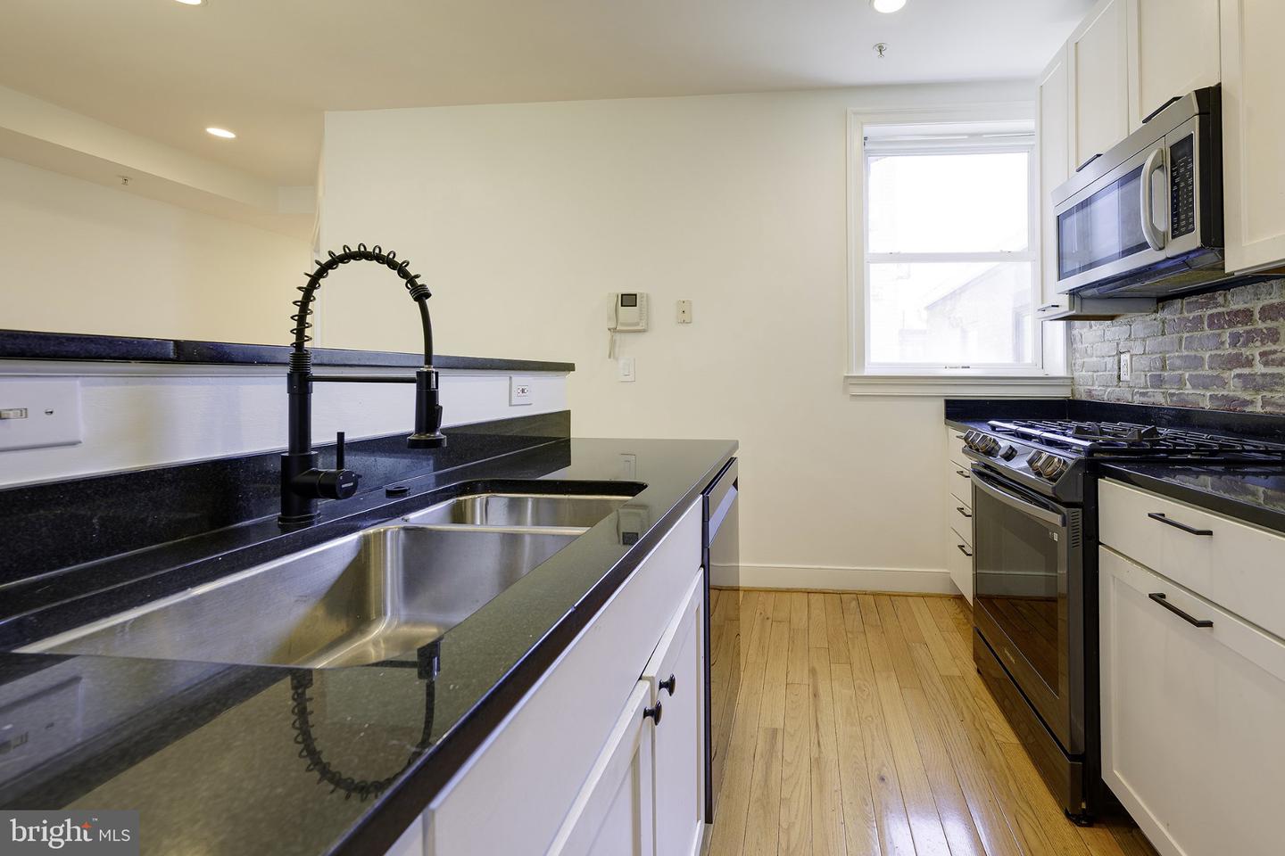 1413 5th St Nw #200 Property Photo 27