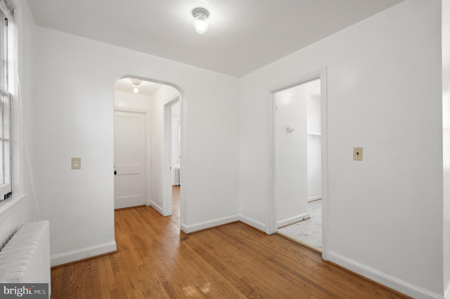 3320 E St Se Property Photo 12