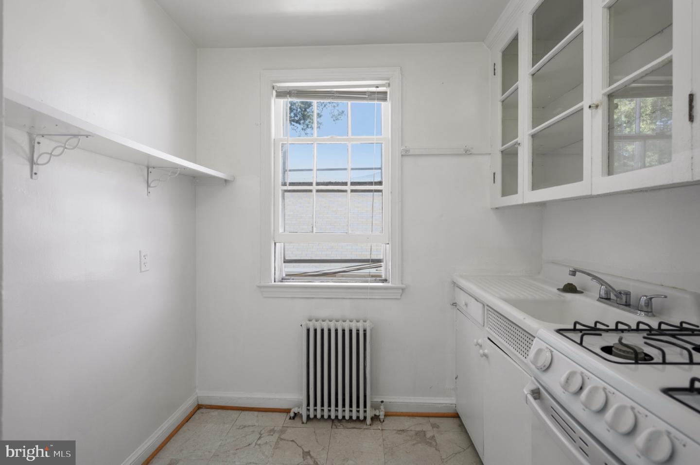 3320 E St Se Property Photo 15