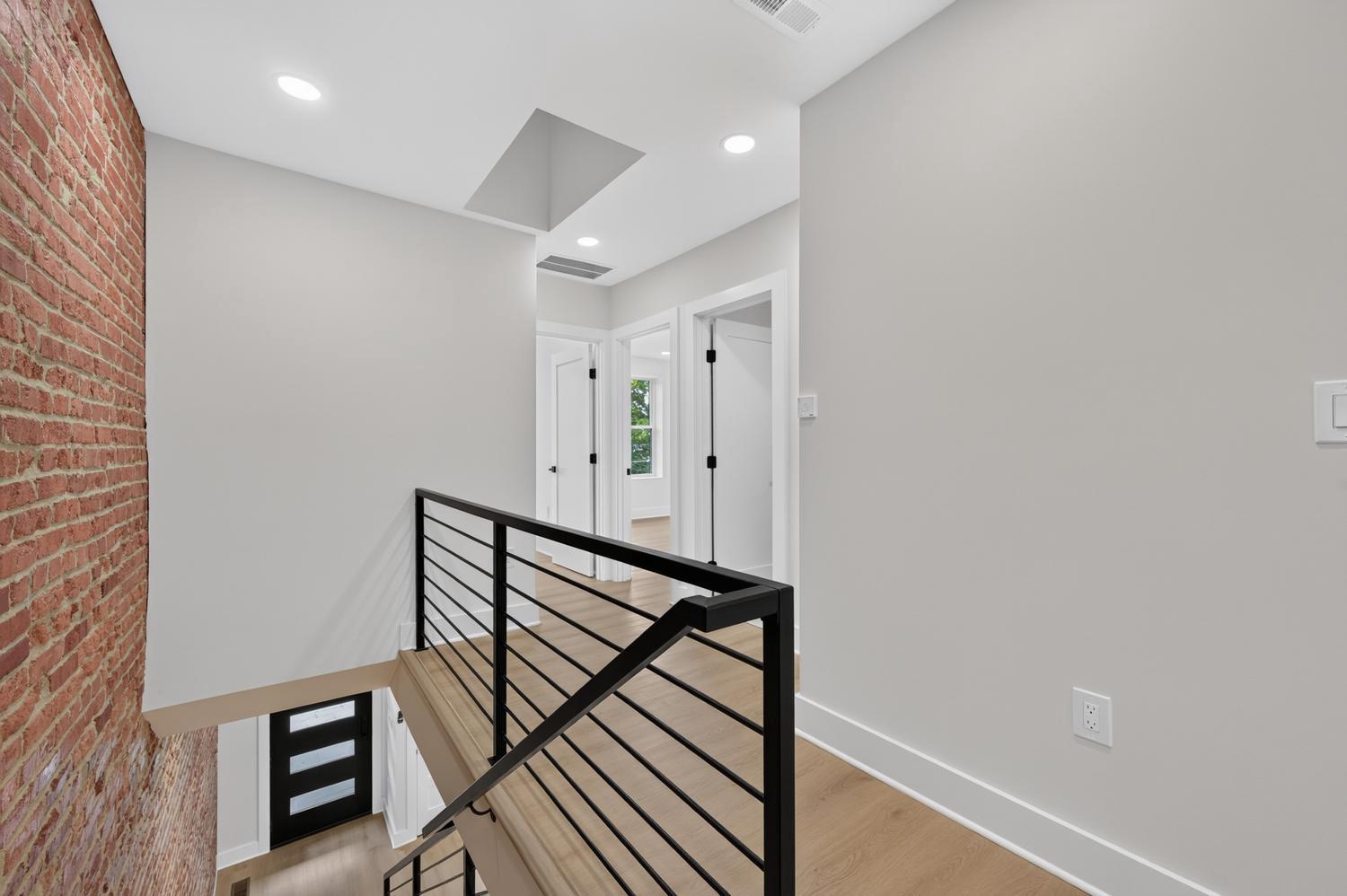323 Varnum St Nw Property Photo 29