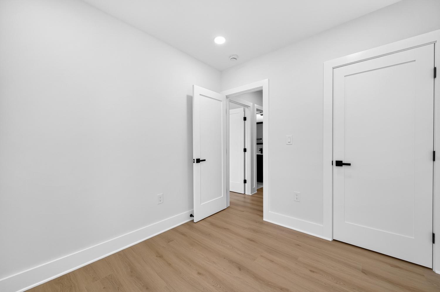 323 Varnum St Nw Property Photo 43