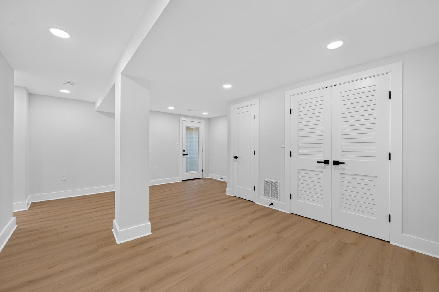 323 Varnum St Nw Property Photo 47