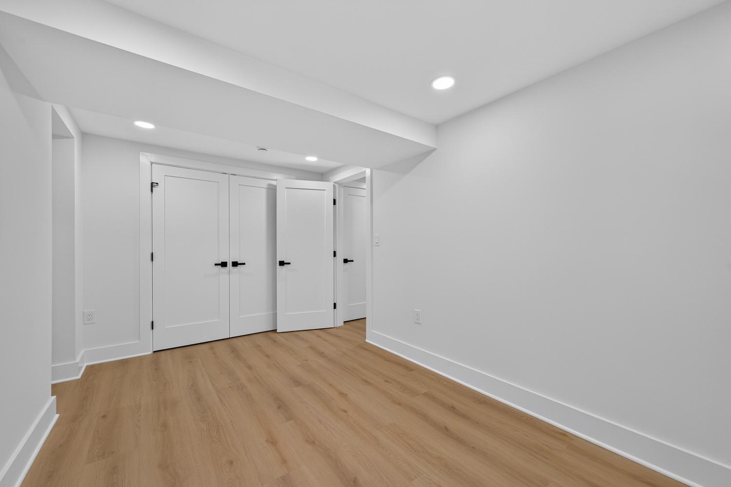 323 Varnum St Nw Property Photo 49