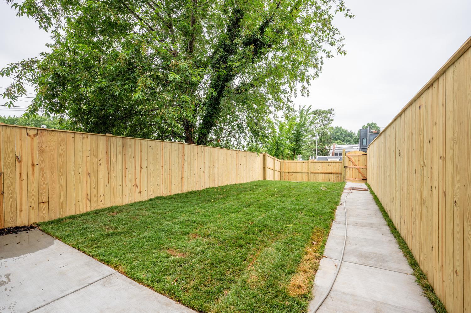 323 Varnum St Nw Property Photo 62