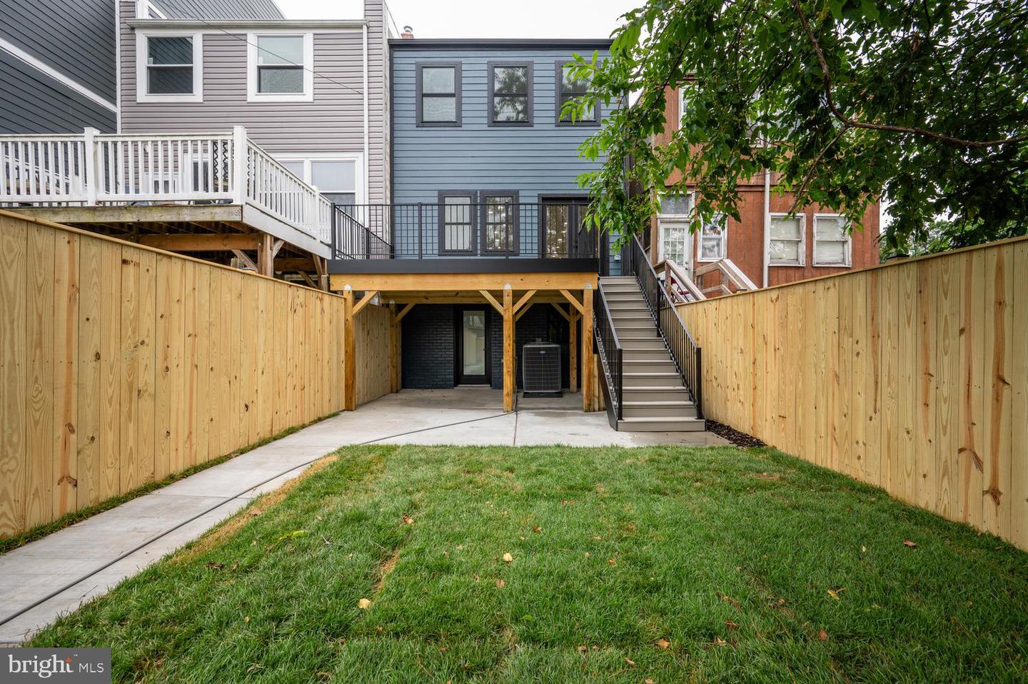 323 Varnum St Nw Property Photo 64