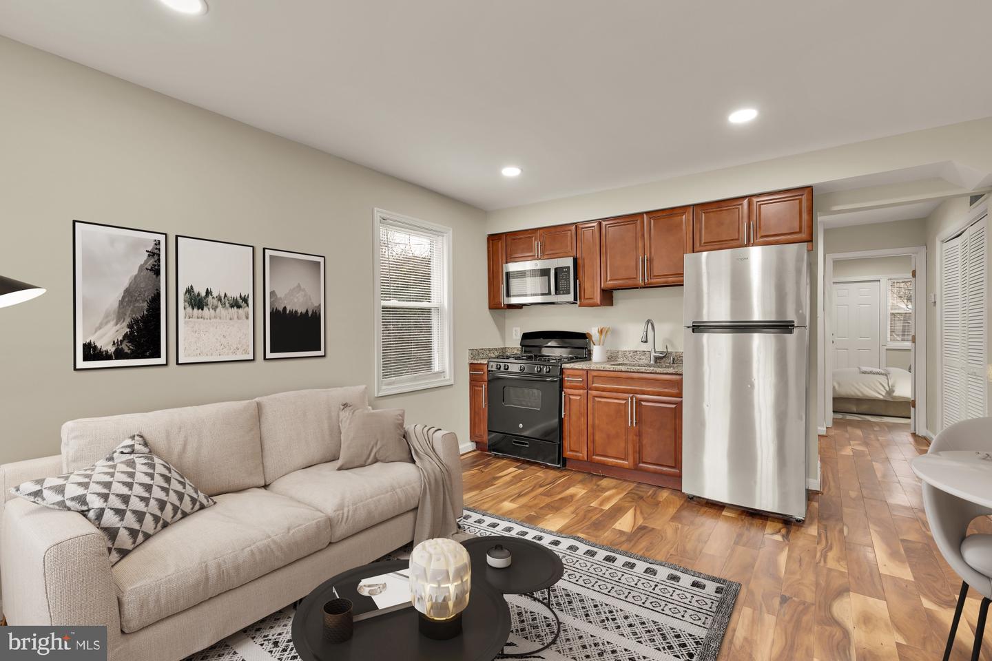 4131 Hunt Pl Ne #a Property Photo 3