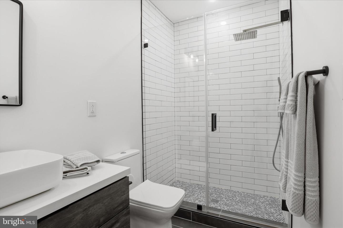 4918 4th St Nw Property Photo 18