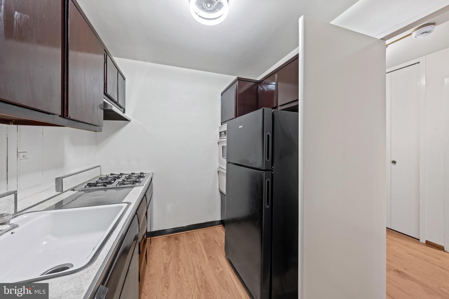 730 24th St Nw #206 Property Photo 10