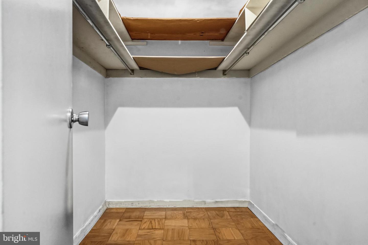 3001 Veazey Ter Nw #615 Property Photo 17