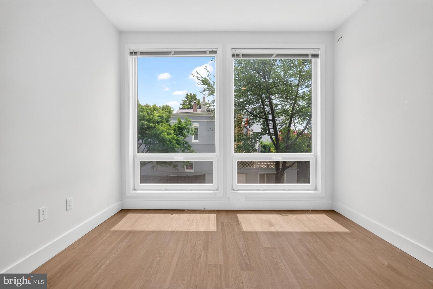 1731 Kalorama Road Nw #203 Property Photo 10