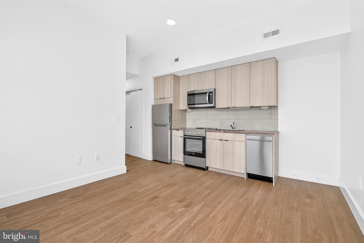1731 Kalorama Road Nw #203 Property Photo 11