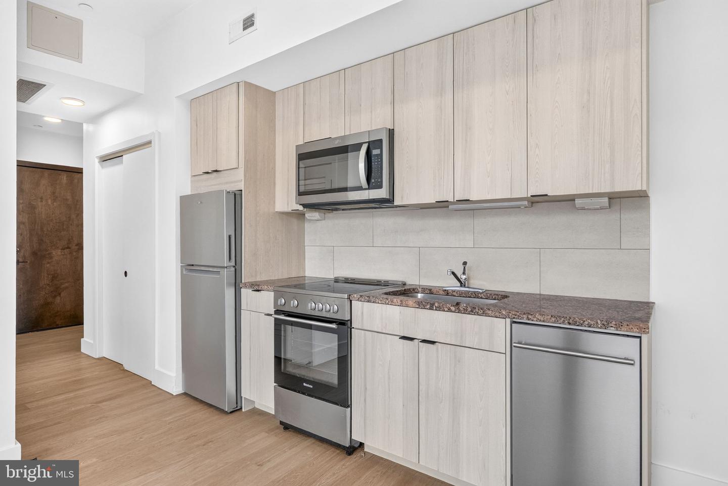 1731 Kalorama Road Nw #203 Property Photo 14