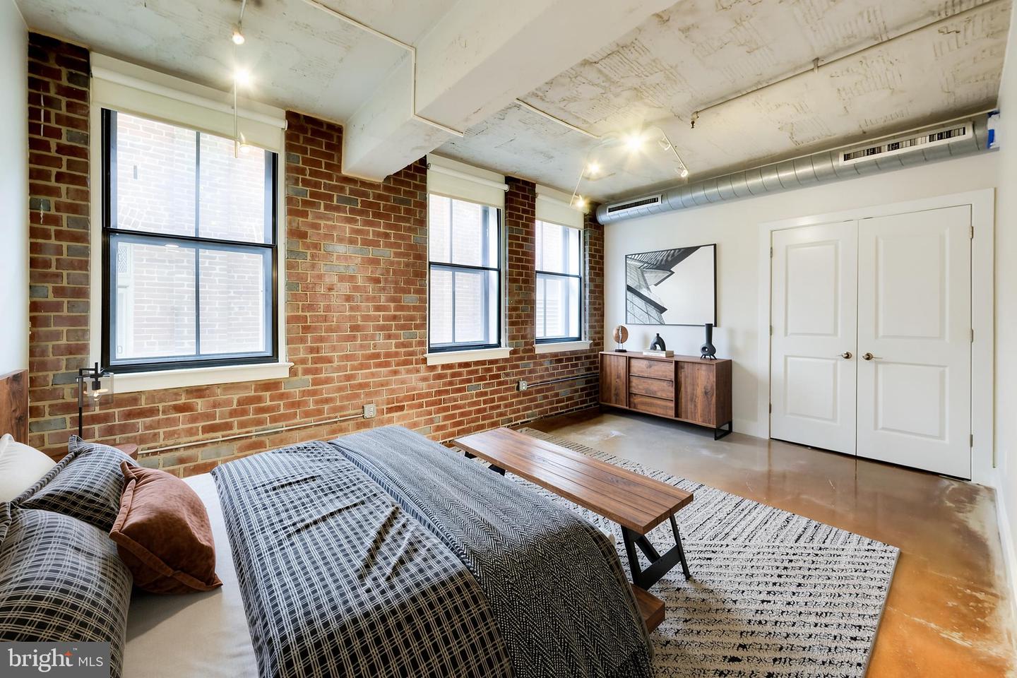 916 G St Nw #404 Property Photo 15
