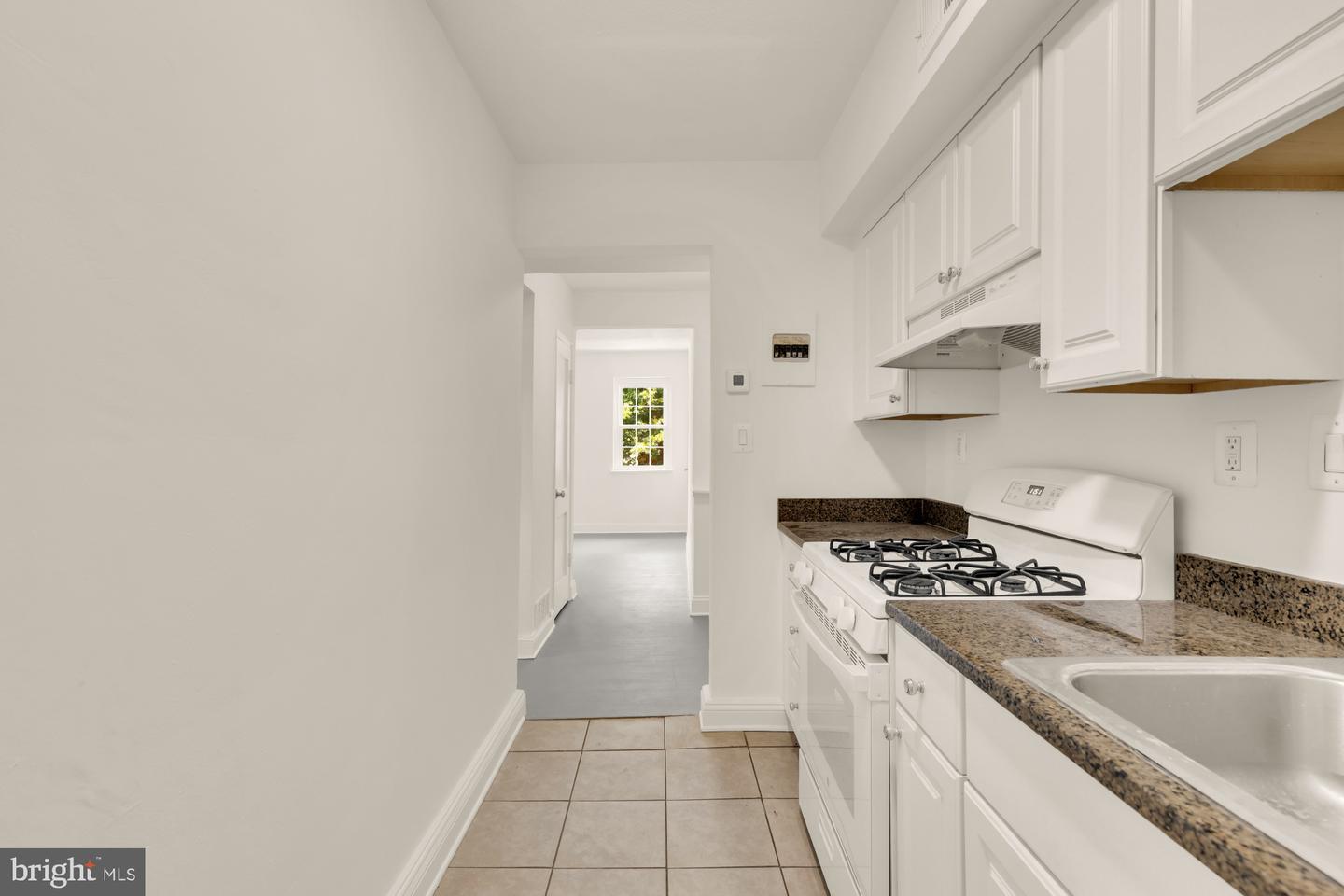 1105 16th St Ne Property Photo 8