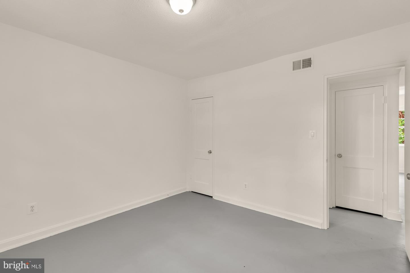 1105 16th St Ne Property Photo 15