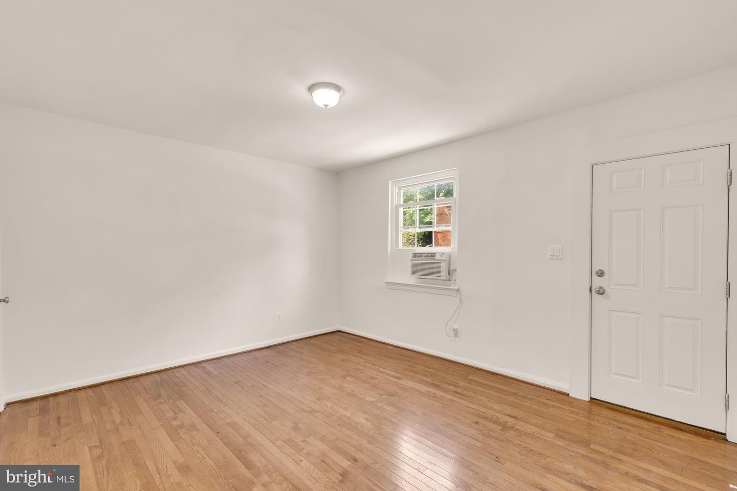 1105 16th St Ne Property Photo 18