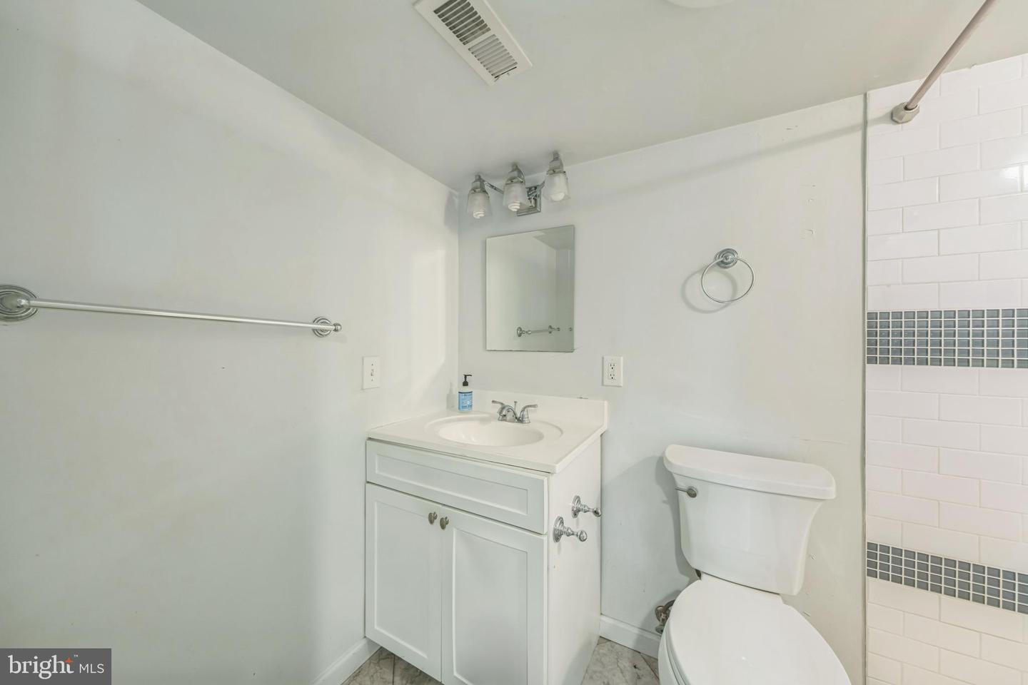 723 K St Ne Property Photo 16