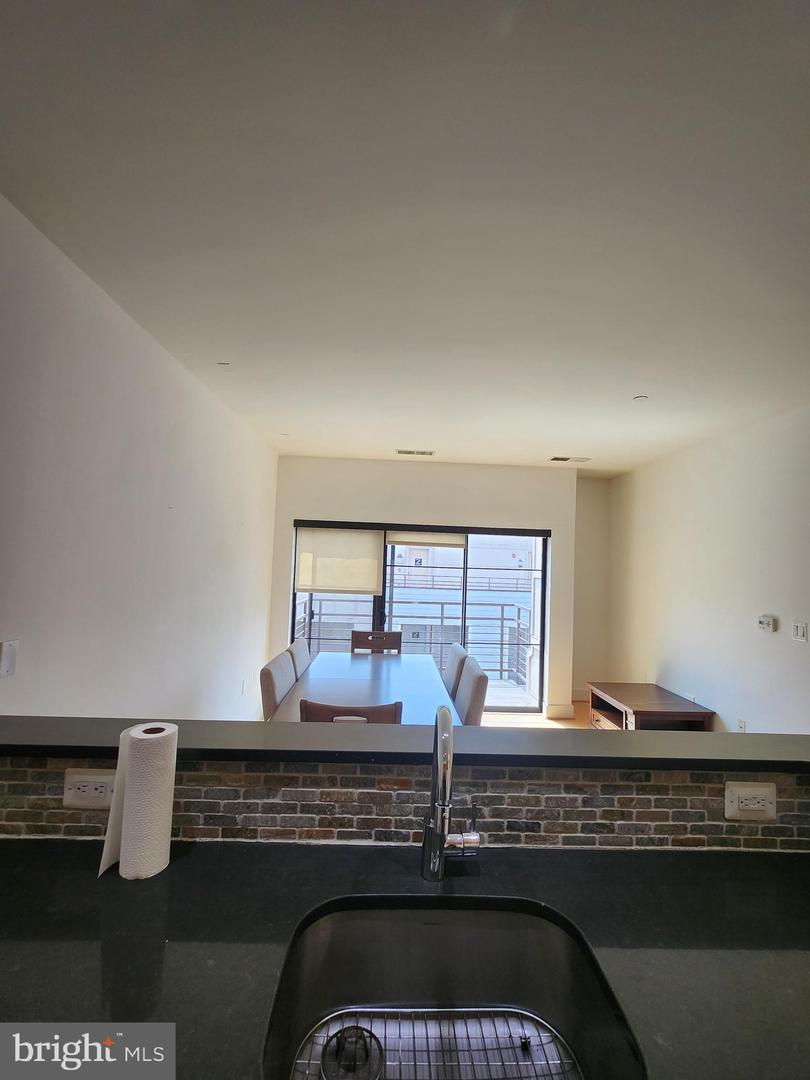 5201 Wisconsin Ave Nw #409 Property Photo 13