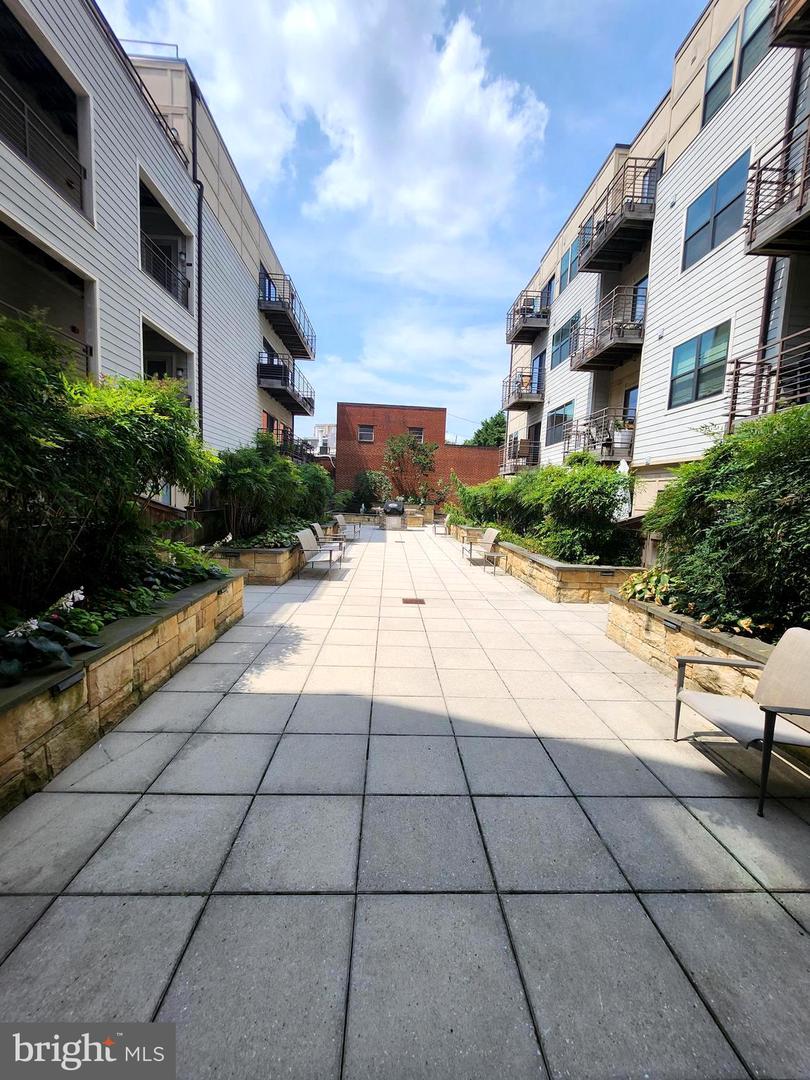 5201 Wisconsin Ave Nw #409 Property Photo 18