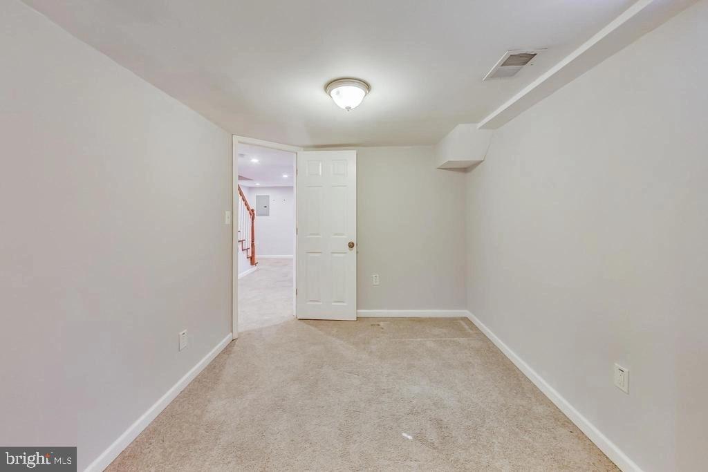 1145 46th Pl Se Property Photo 22