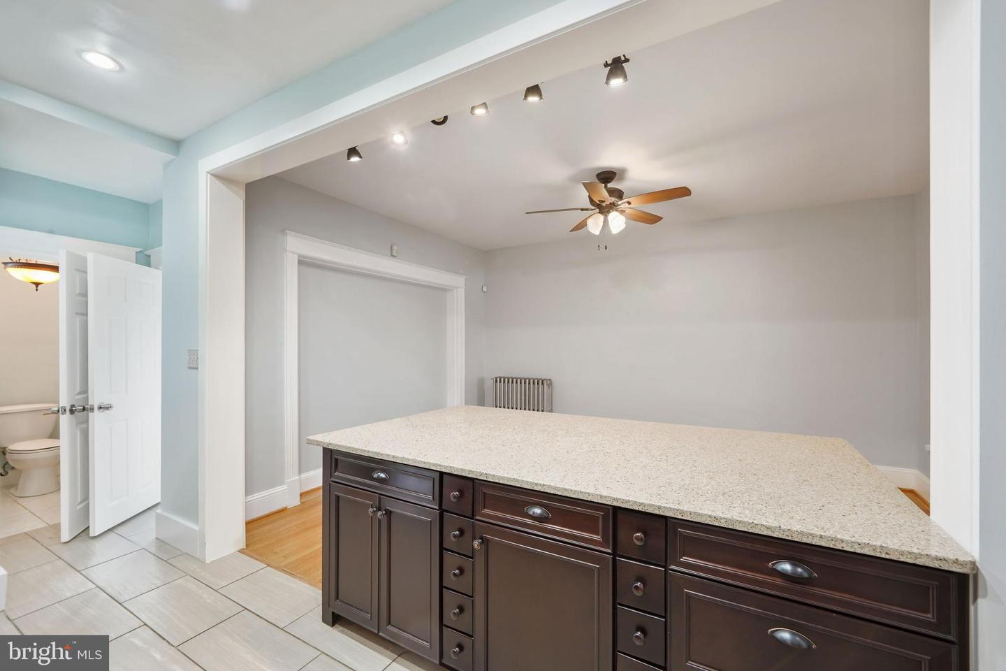 7139 Georgia Ave Nw Property Photo 6