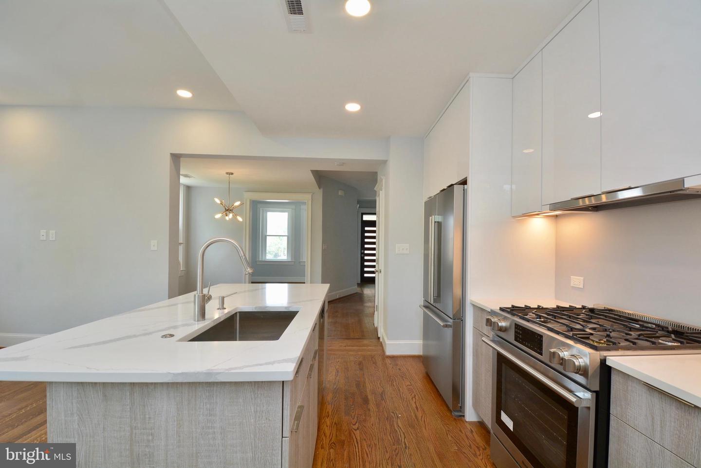 1724 2nd St Nw Property Photo 13