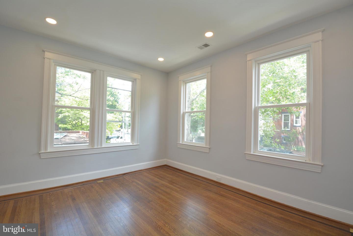 1724 2nd St Nw Property Photo 15
