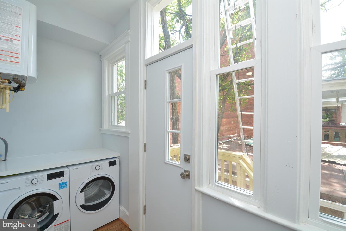 1724 2nd St Nw Property Photo 18