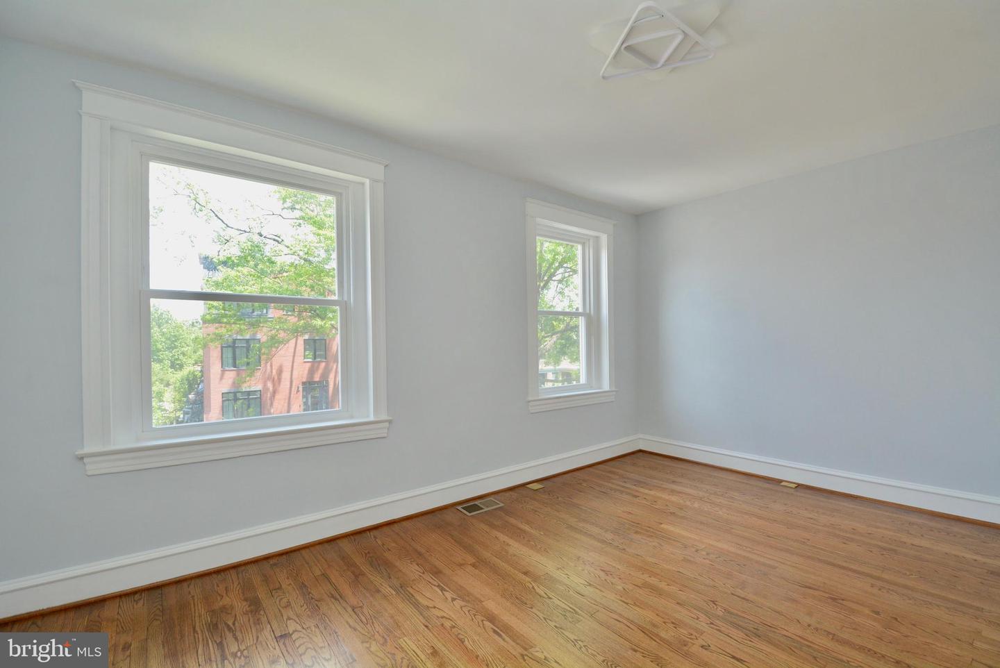 1724 2nd St Nw Property Photo 21