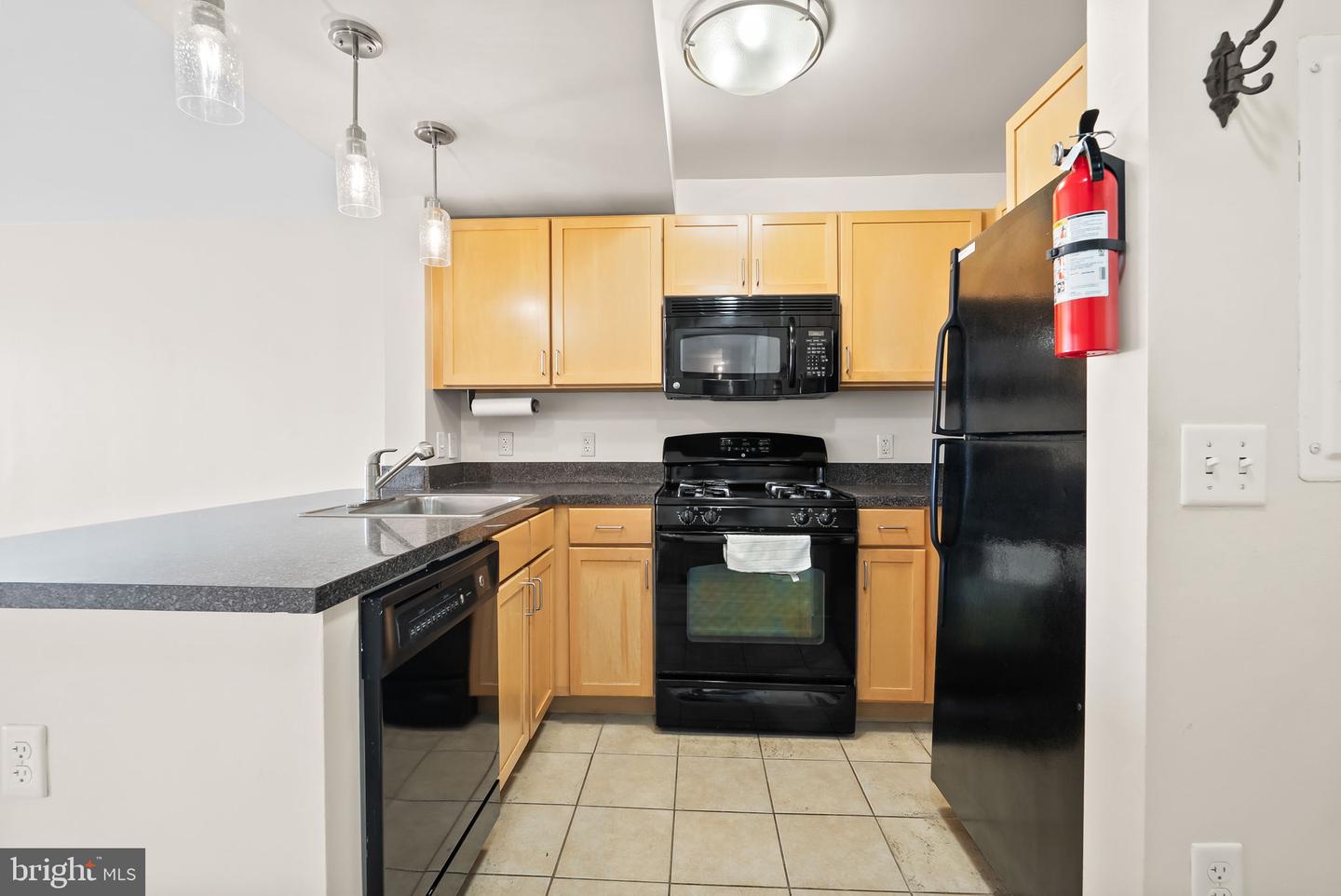 800 4th St Sw #s513 Property Photo 4