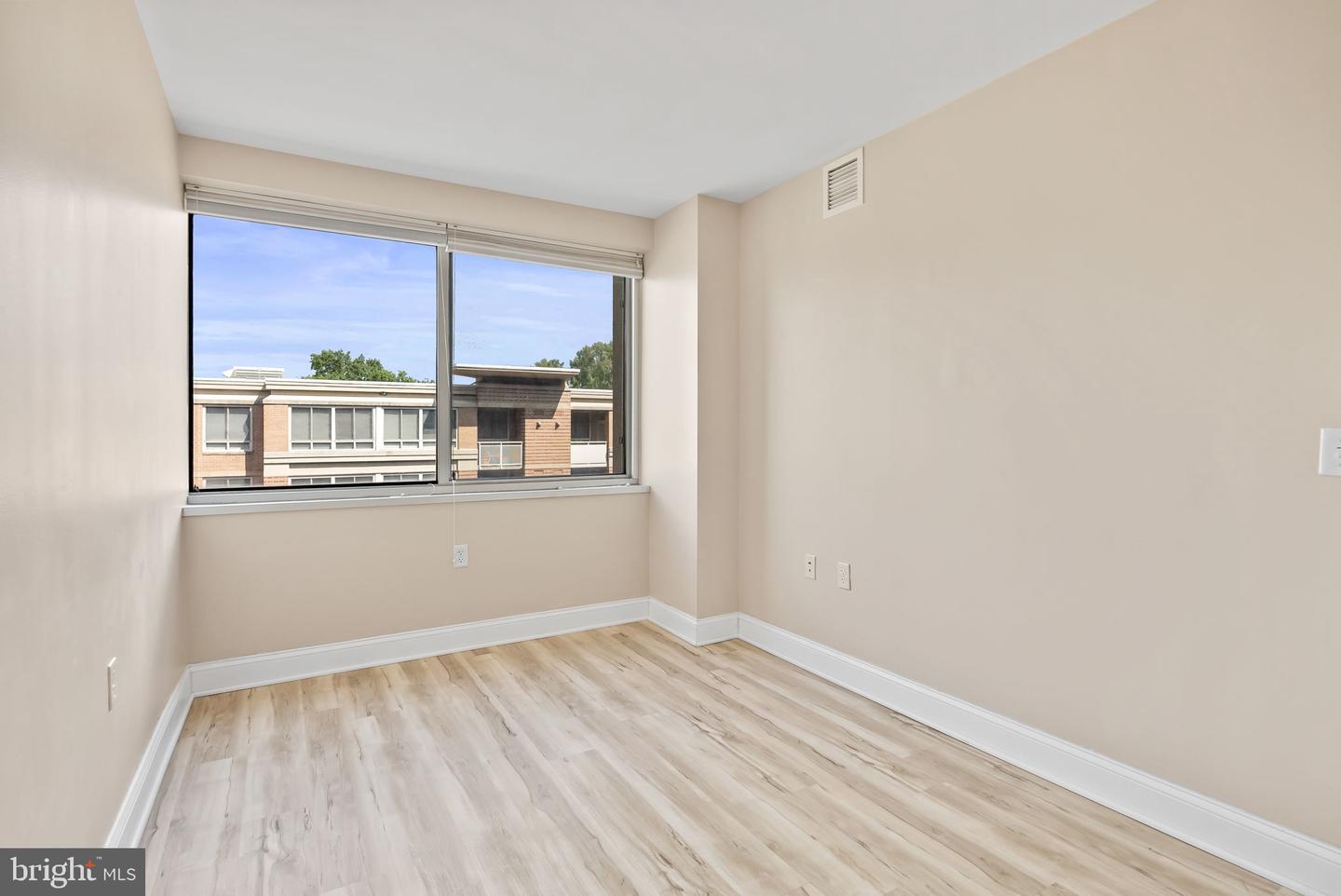 800 4th St Sw #s513 Property Photo 14