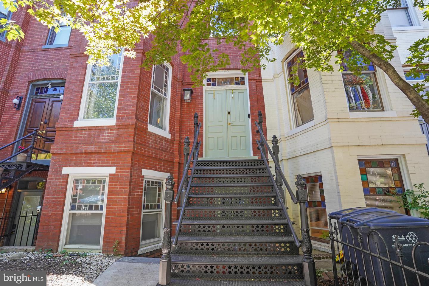 405 Constitution Ave Ne #b Property Photo 11