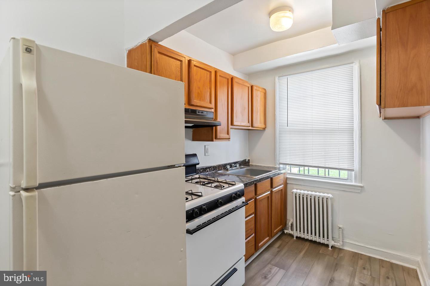 215 Oakwood St Se Property Photo 4