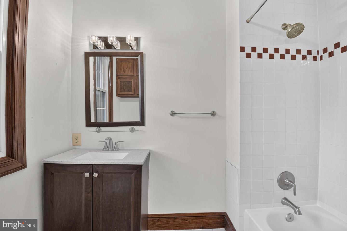 4123 Connecticut Ave Nw Property Photo 10