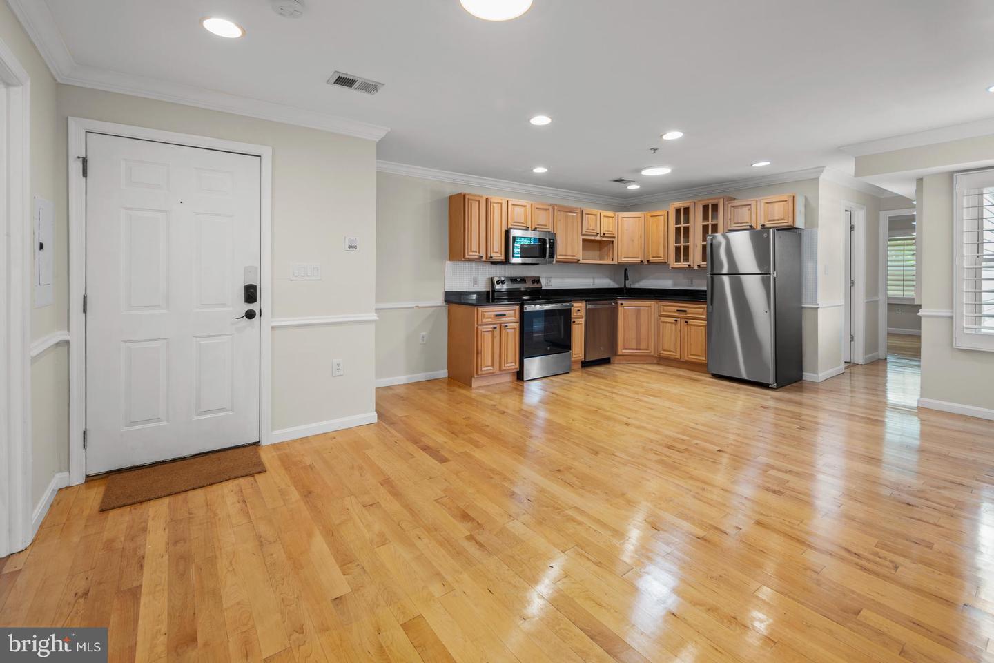 1810 Minnesota Ave Se #301 Property Photo 2