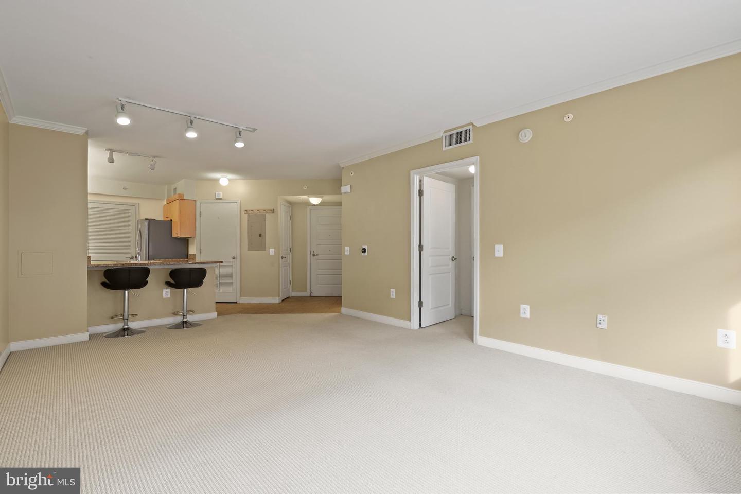 616 E St Nw #1005 Property Photo 9