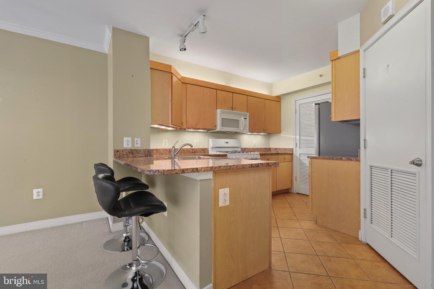 616 E St Nw #1005 Property Photo 11