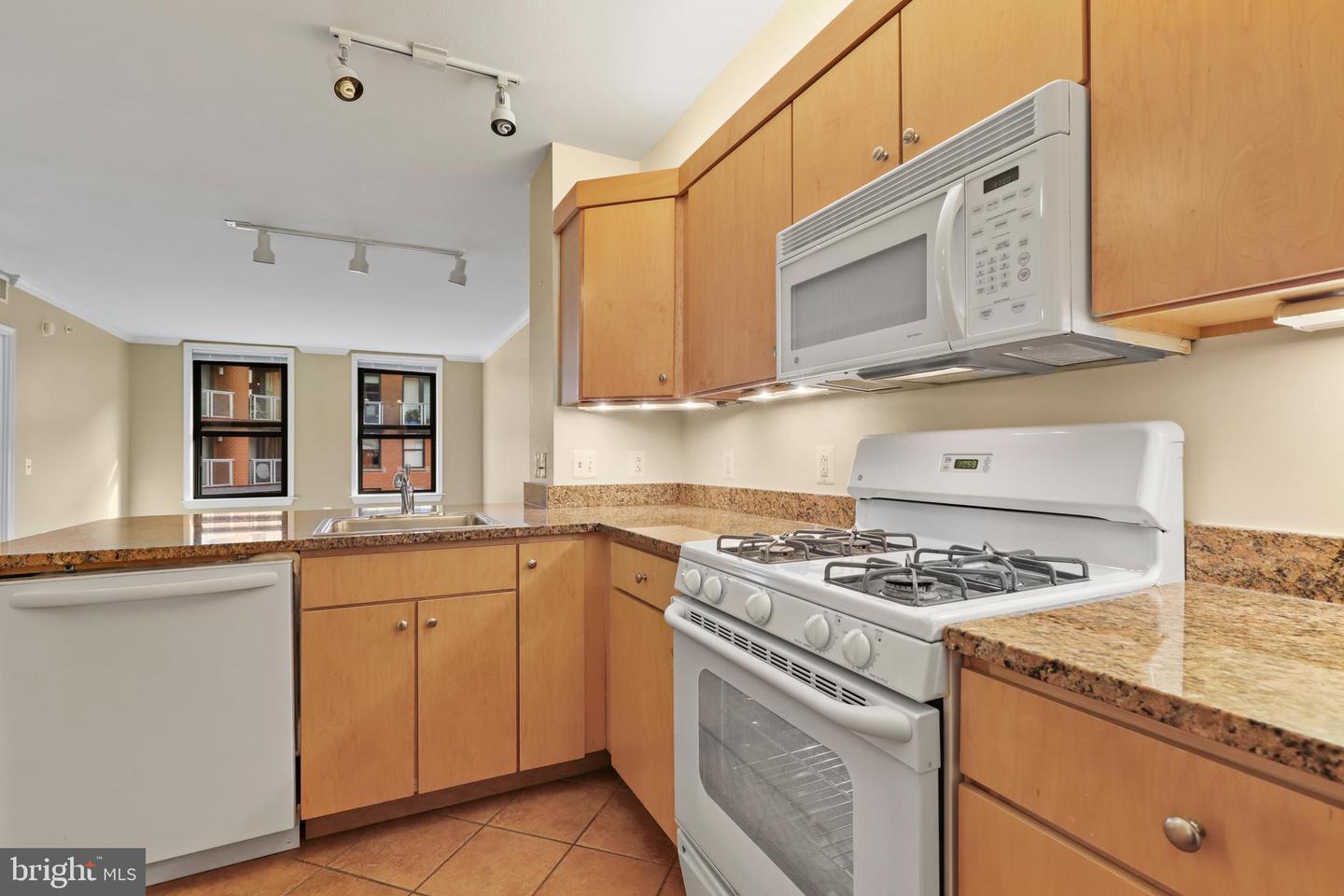 616 E St Nw #1005 Property Photo 14
