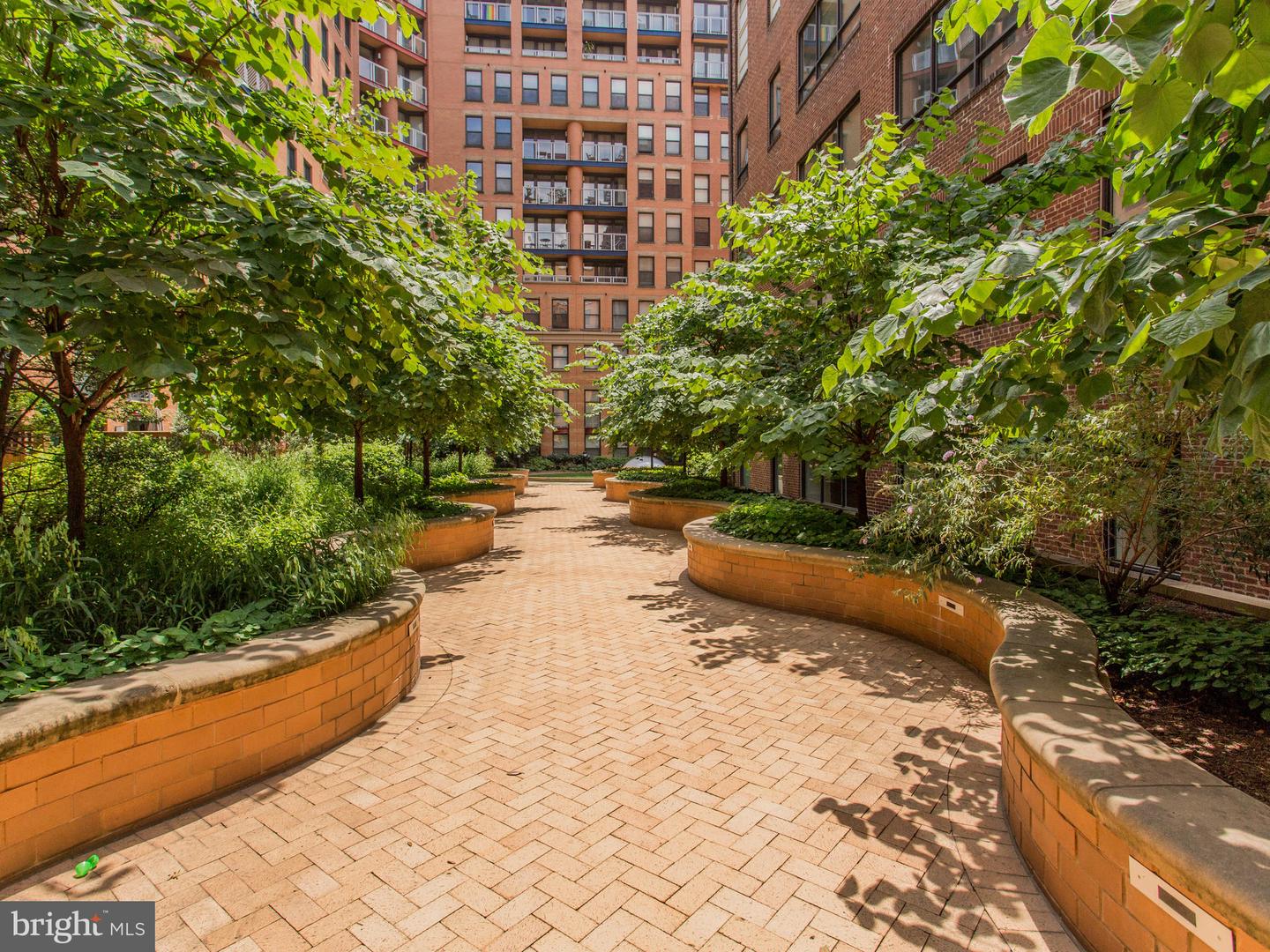 616 E St Nw #1005 Property Photo 50