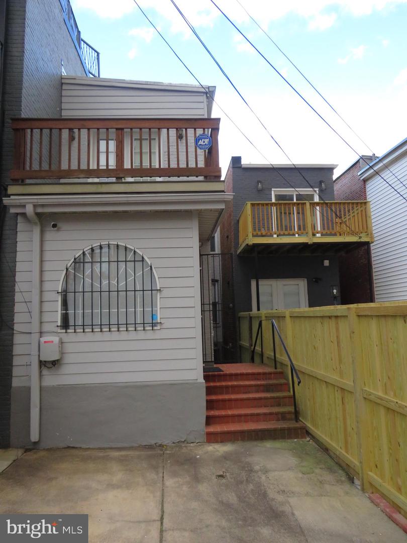 2012 13th St Nw Property Photo 3
